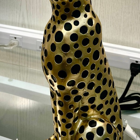 Rachel Zoe Gold & Black Decorative Table Lamp 24". Brand box. - Picture 2 of 3